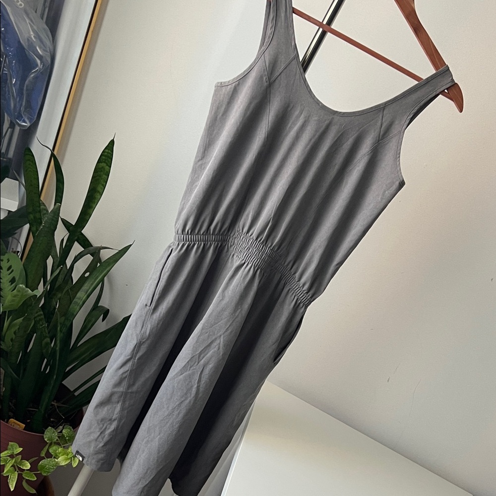 The North Face casual active Gray Dress 2 - Picture 2 of 9
